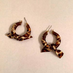 Ann Taylor fabric wrapped hoop earrings